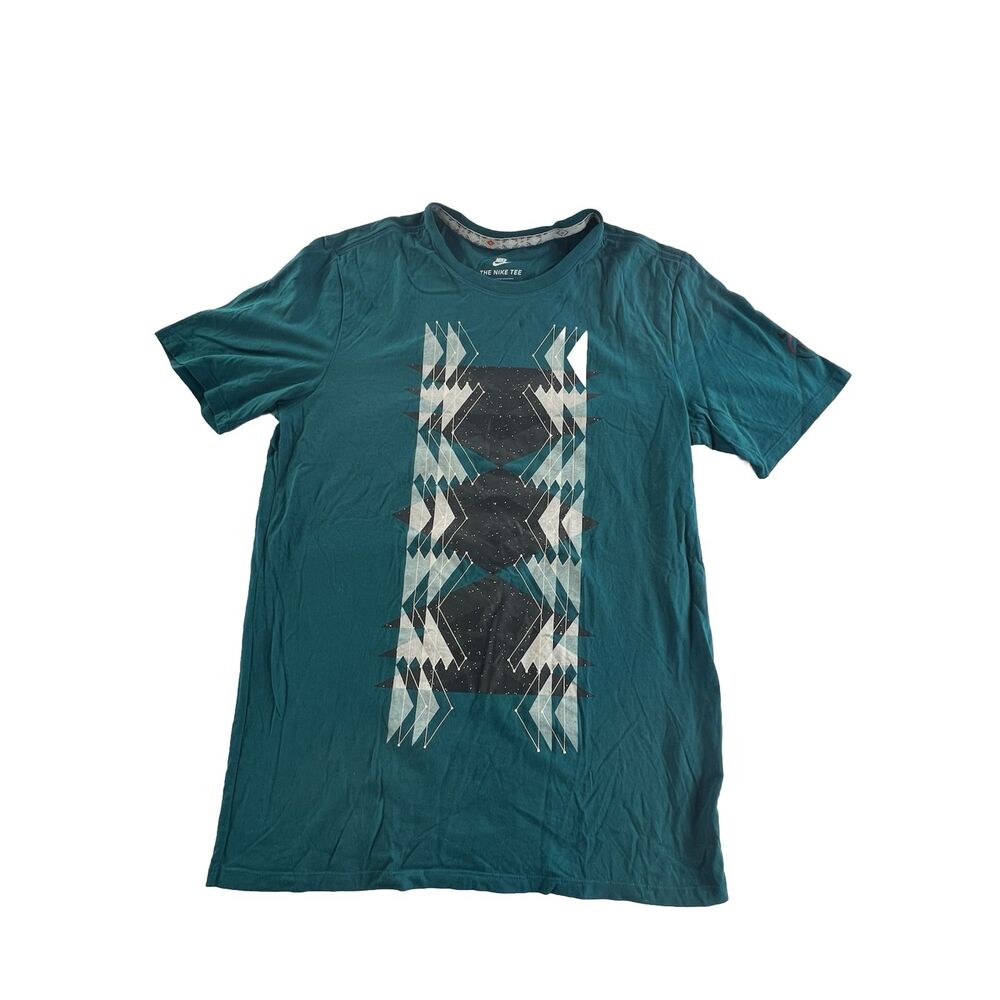 Nike N7 Collection Men Teal Seven Peaks Navajo Print Short Sleeve T-Shirt Size M